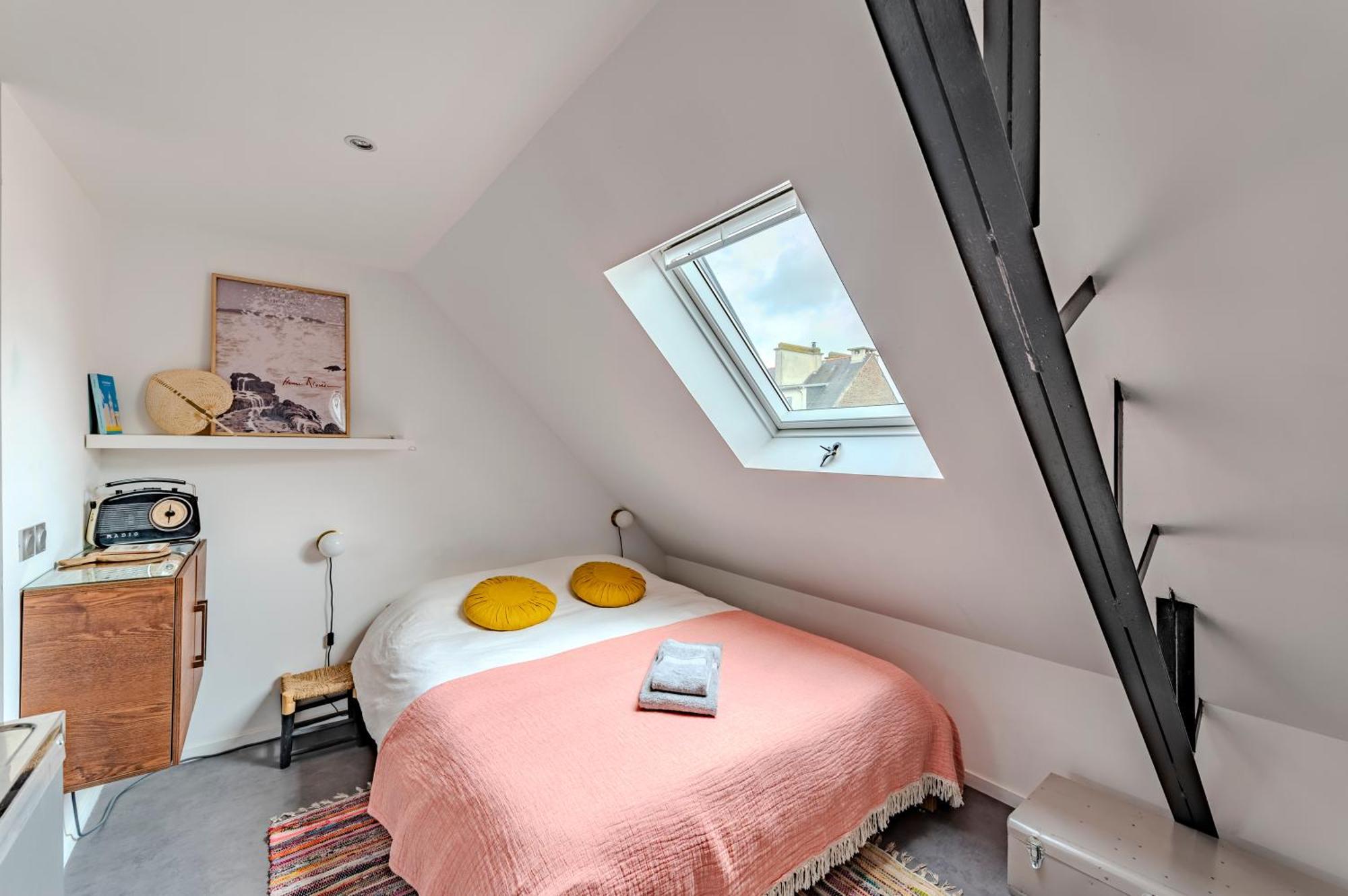 Charmant Studio A Deux Pas De La Gare - Le Nichoir Ренн Экстерьер фото